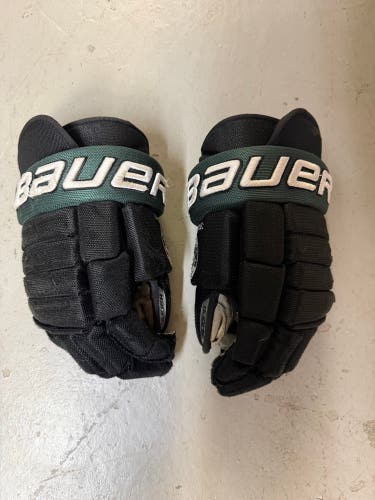 Bauer 4-Roll Pro Gloves 15" Pro Stock (Used)