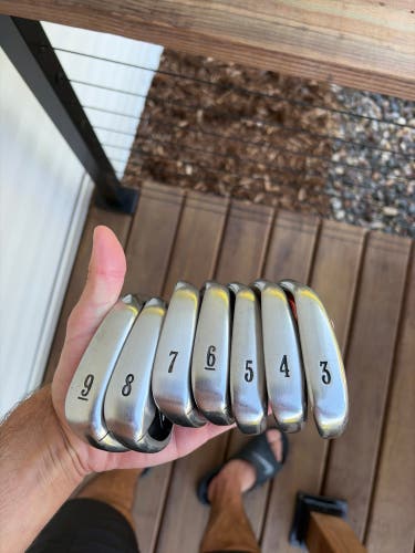 2020 Callaway X-20 Right Handed Iron Set (7 Clubs) #3 - #9 (Used)