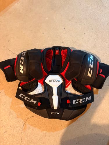 Small Senior CCM JetSpeed FT4 Shoulder Pads (Used)
