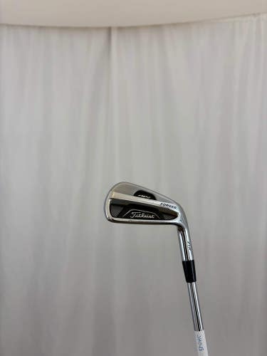 Titleist AP2 7-Iron Dynamic Gold Stiff Flex 37 NICE