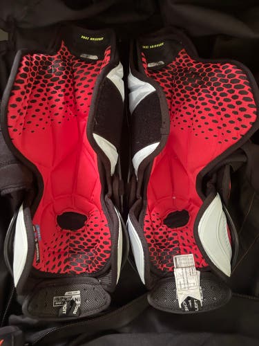Bauer Vapor 14" Shin Pads Pro Stock (Used)