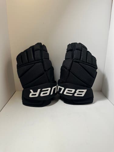 Bauer Vapor Hyperlite Gloves 14" (Used)