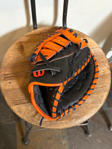 Wilson A2000 First Base Mitt Baseball Glove Miguel Cabrera Fame Model 12”