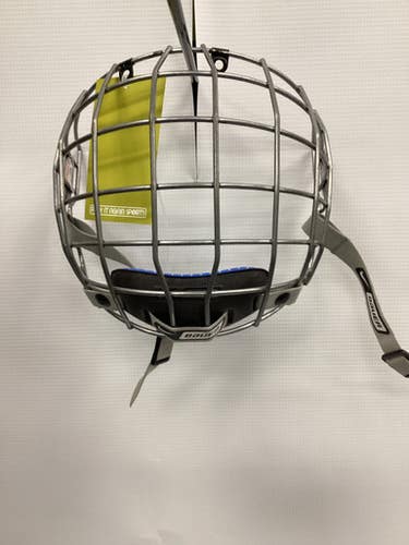 Used Bauer Sm Hockey Helmets 11851-s000011183