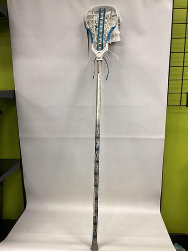 Used Debeer Moxie Aluminum Women's Complete Lacrosse Sticks 11851-s000017825