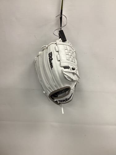 New Wilson A1000 Rh Throw Fastpitch Gloves 11851-a1000