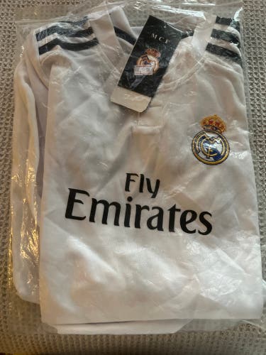 White XL Men's Adidas Jersey (New)