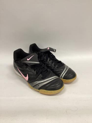 Used Nike Soccer Indoor Shoes Black Youth 08.0 11851-s000025524