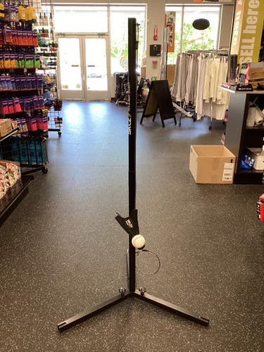 Used Sklz Hit-a-away Bb Sb Training Aid 11851-s000046990