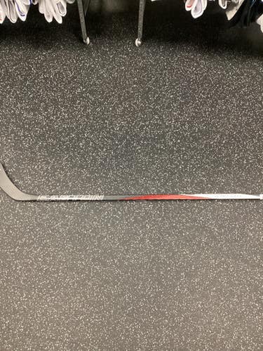 Used Easton Stealth 5.0 Junior One Piece Left 50 Flex 11851-s000028544