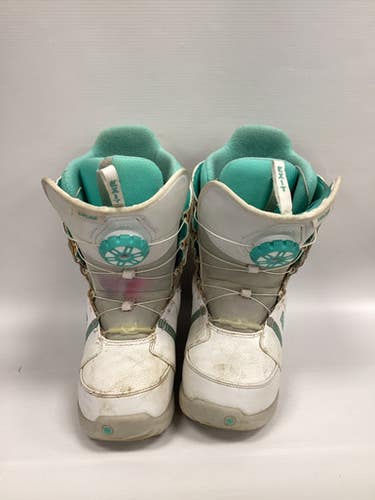 Used Burton Zipline Yth Girls Snowboard Boots White Junior 06 11851-s000026595