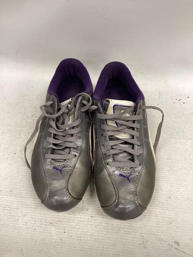 Used Puma Soccer Cleats Grey Senior 7 11851-s000037595
