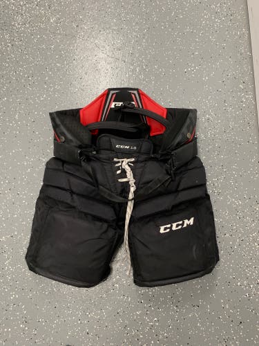 Intermediate Large CCM 1.9 Hockey Goalie Pants (Used)