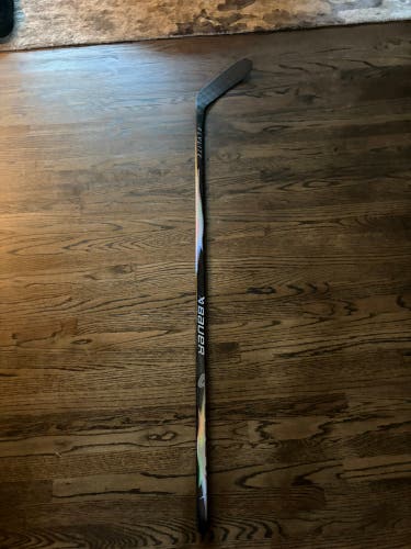 Senior Bauer Vapor Flylite Right Handed Hockey Stick P28M 70 Flex Pro Stock (New)