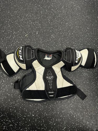 Used Ccm Hockey Shoulder Chest Pads Junior Shoulder Pads Sm 11849-s000010308