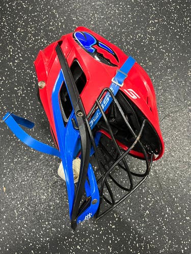 Used Cascade S Lacrosse Helmet Red One Size 11849-s000030150