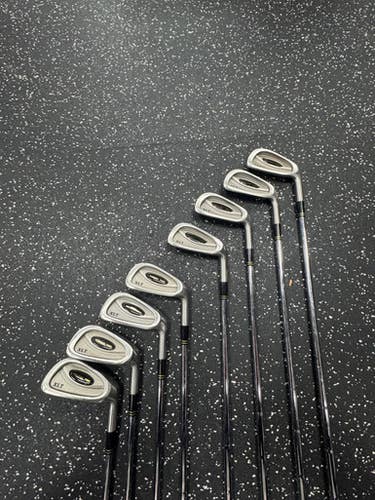 Used Square Two Xlt Mens Iron Set Rh 3i-pw 11849-s000033333