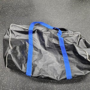 Used Combat Sr Hockey Carry Black 11849-s000040190