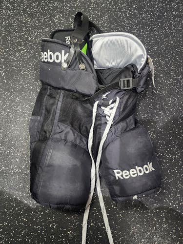 Used Reebok Youth Pant Junior Pant Black Sm 11849-s000016657