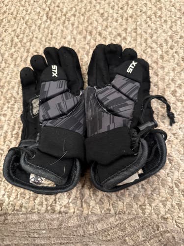 STX Stallion 75 Lacrosse Gloves (Used)