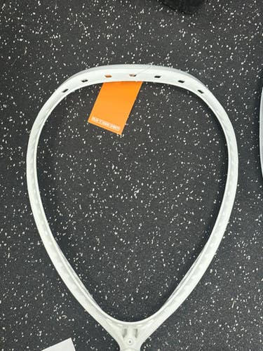 Used Warrior Qs Mens Goalie Head White 11849-s000027266