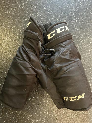 CCM HP30 Pro Stock Senior Medium ice hockey Black Pants