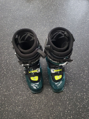 Used Dalbello Kryzna Womens Dh Ski Boot Green 245 Mp - M06.5 - W07.5 11849-s000026467