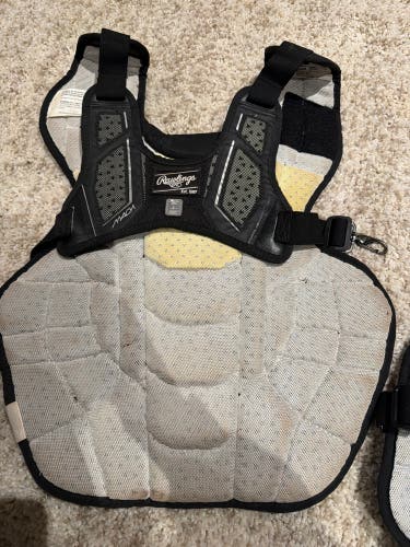Rawlings Mach Catcher's Chest Protector