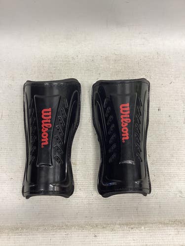 Used Wilson Soccer Shin Guards Youth Black Youth 11851-s000040354