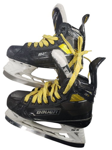 Used Bauer Supreme 3s Junior Hockey Skate Junior 03 11849-s000021385