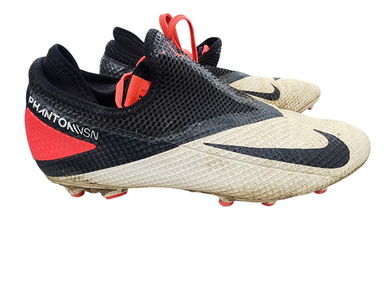 Used Nike Soccer Cleats White Youth 06.0 11849-s000022267