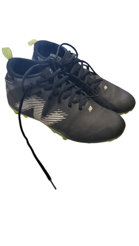 Used New Balance Lax Cleats Boys Black Youth 06.0 11849-s000025049