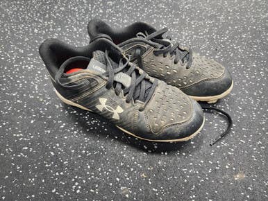 Used Under Armour Leadoff Low Bb Sb Cleats Black Junior 03.5 11849-s000028134