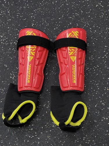 Used Vizari Soccer Shin Guards Junior Red Junior 11849-s000037442