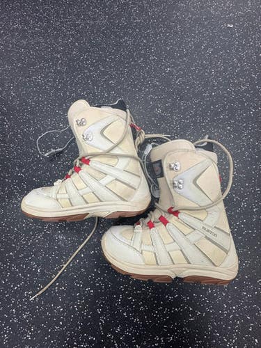 Used Burton Moto Womens Snowboard Boots Tan Senior 8 11849-s000034562