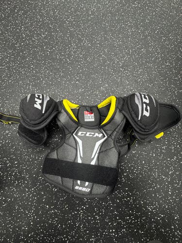 Used Ccm 9550 Junior Shoulder Pads Lg 11849-s000034568