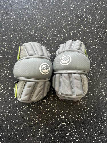 Used Maverik Max Lacrosse Arm Pads Guards Grey Lg 11849-s000032741