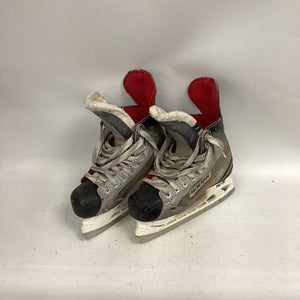Used Bauer Vapor X4.0 Junior Hockey Skate Junior 03 11851-s000034929