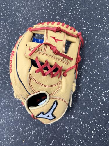 New Mizuno Prospect Series 11" Rht I-web 11849-mizgpsl1102