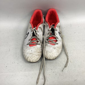 Used Nike Soccer Cleats White Junior 04 11851-s000036474