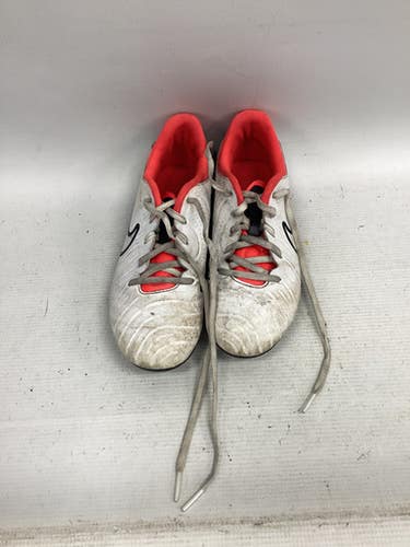 Used Nike Soccer Cleats White Junior 04 11851-s000036474