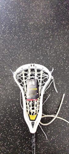 New Under Armour New Emissary Brine Wmn Atk Mid Complete Stick White 11849-s000038234