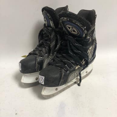 Used Easton Ul Junior 02 Ice Hockey Skates 11855-s000152491