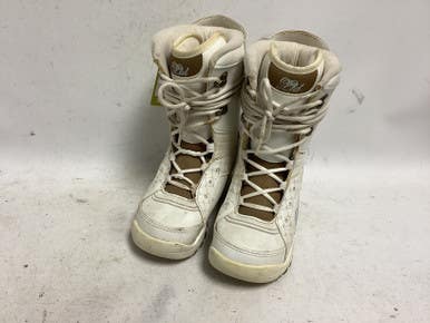 Used Ltd Boots Junior 03 Girls' Snowboard Boots 11855-s000163784