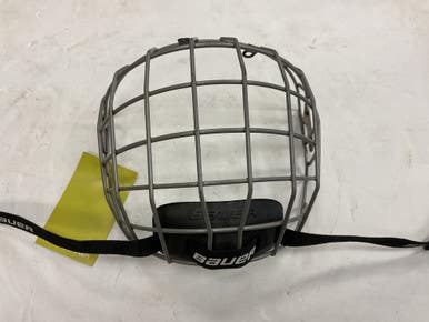 Used Bauer True Vision Ii Sm Hockey Wire Mask 11855-s000171355