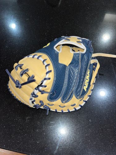 RH Wilson A2000 Catcher's Glove 34" (New)