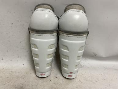 Used Jr Shin Guards Junior Shin Guards White 10" 11855-s000180845
