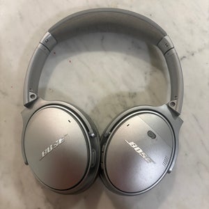 Bose Noise Cancellation Headphones