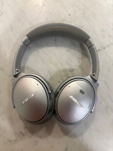 Bose Noise Cancellation Headphones