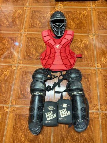 Easton Game Time Catcher's Set (Used)